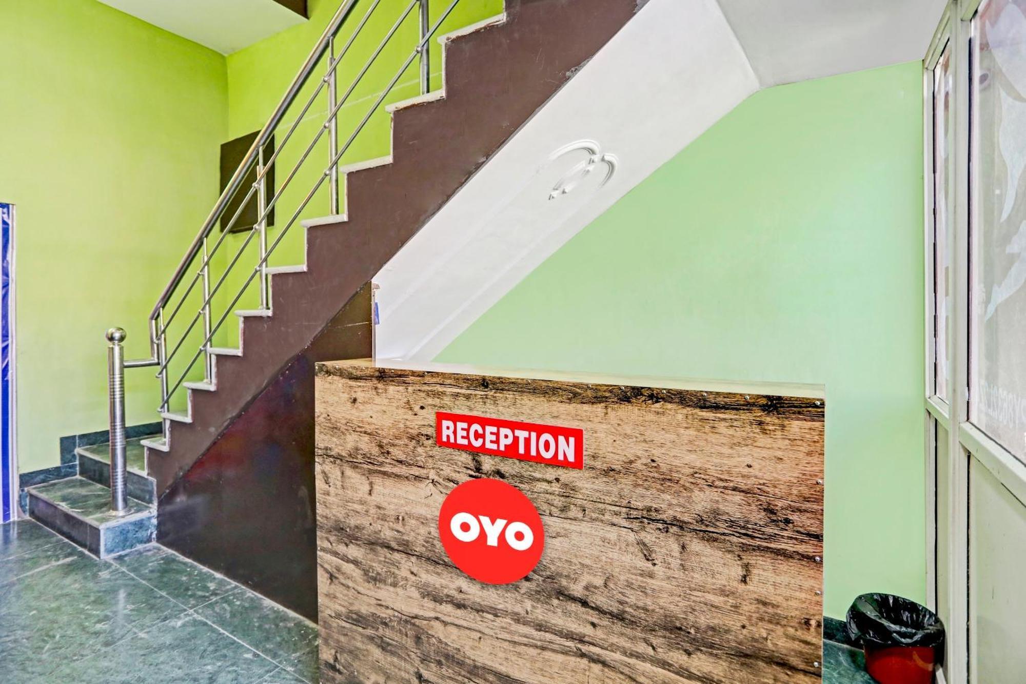 Hotel O Pari Hotel Ghaziabad Εξωτερικό φωτογραφία